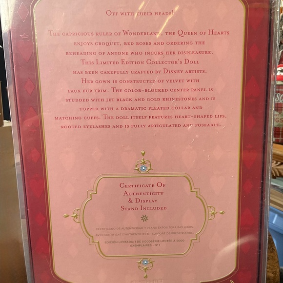 DISNEY QUEEN OF HEARTS 500 PCS LTD DOLL RARE - Picture 9 of 9